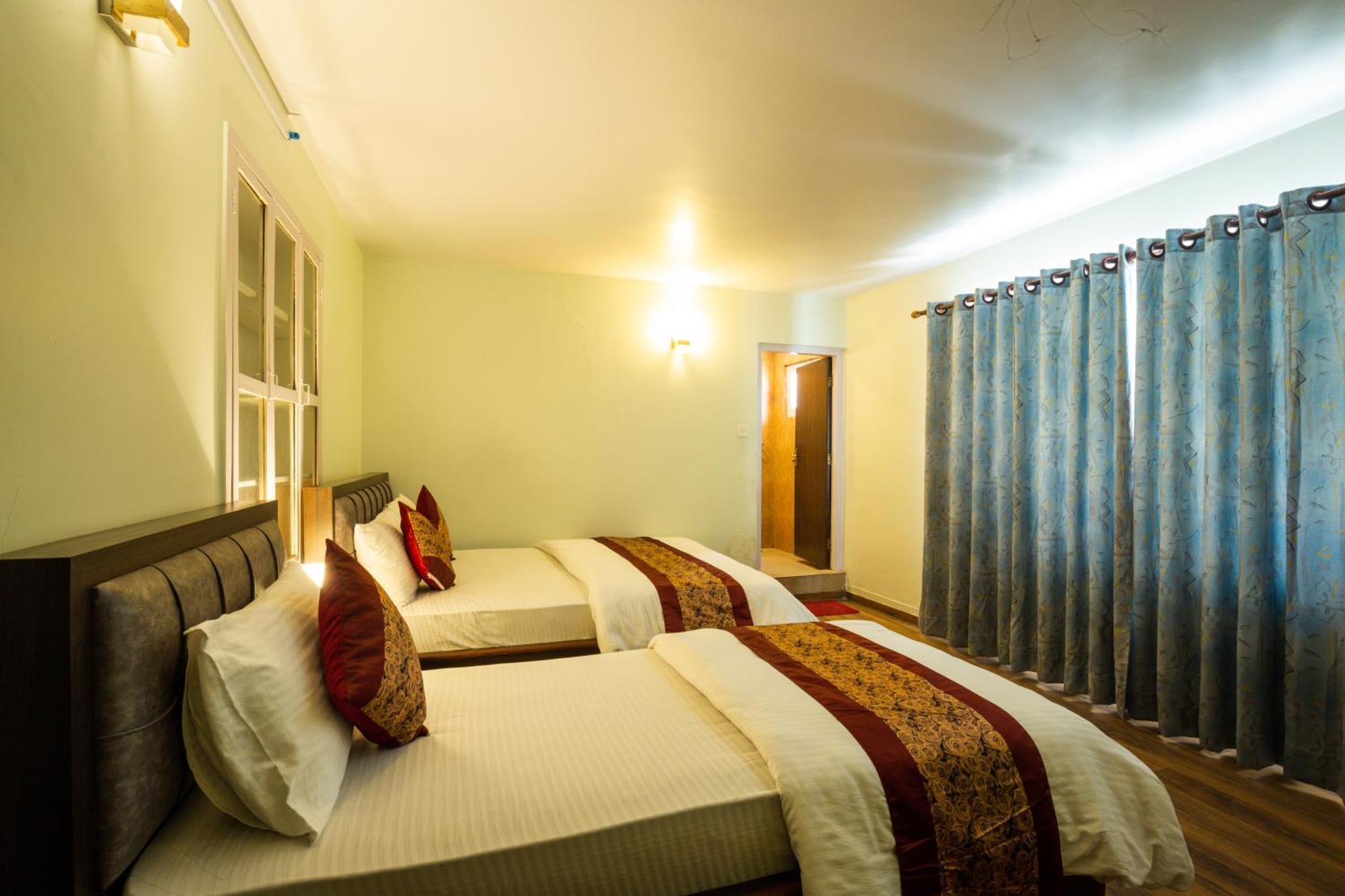 Hotel Harmony & Little Bites Bistro Jawlakhel Zewnętrze zdjęcie