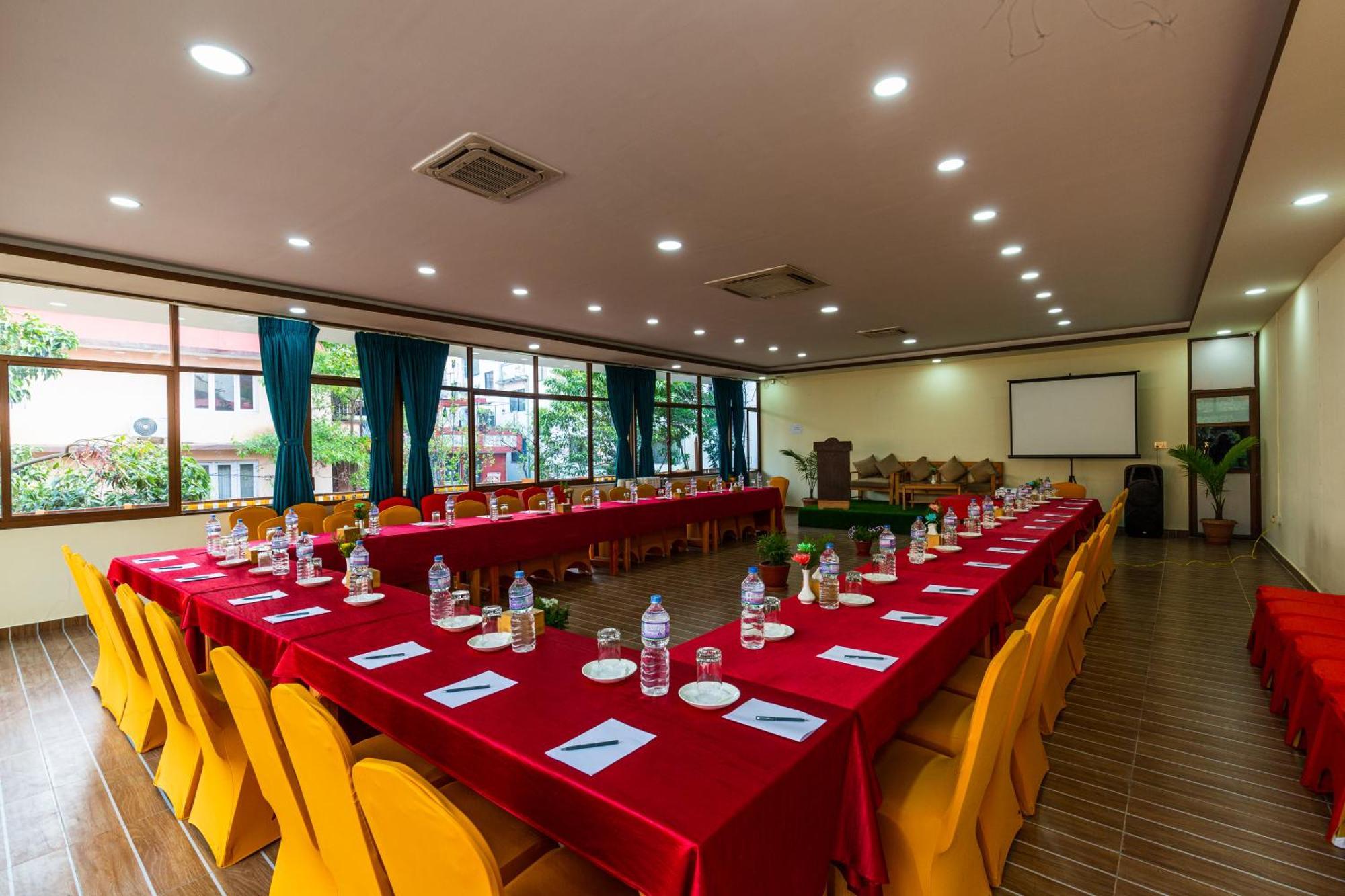 Hotel Harmony & Little Bites Bistro Jawlakhel Zewnętrze zdjęcie